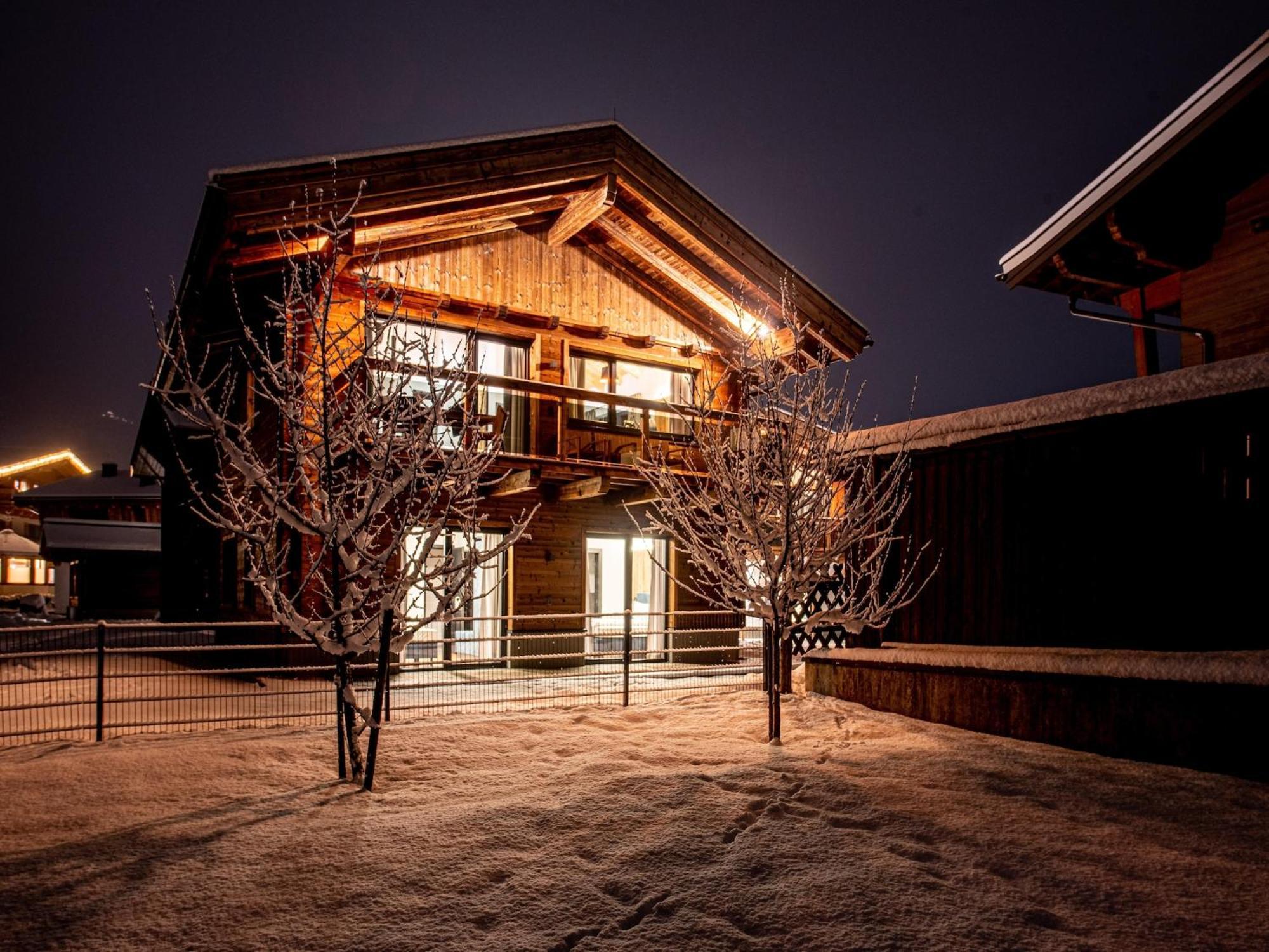 The Village Chalet Stone House 瓦尔德平古 外观 照片
